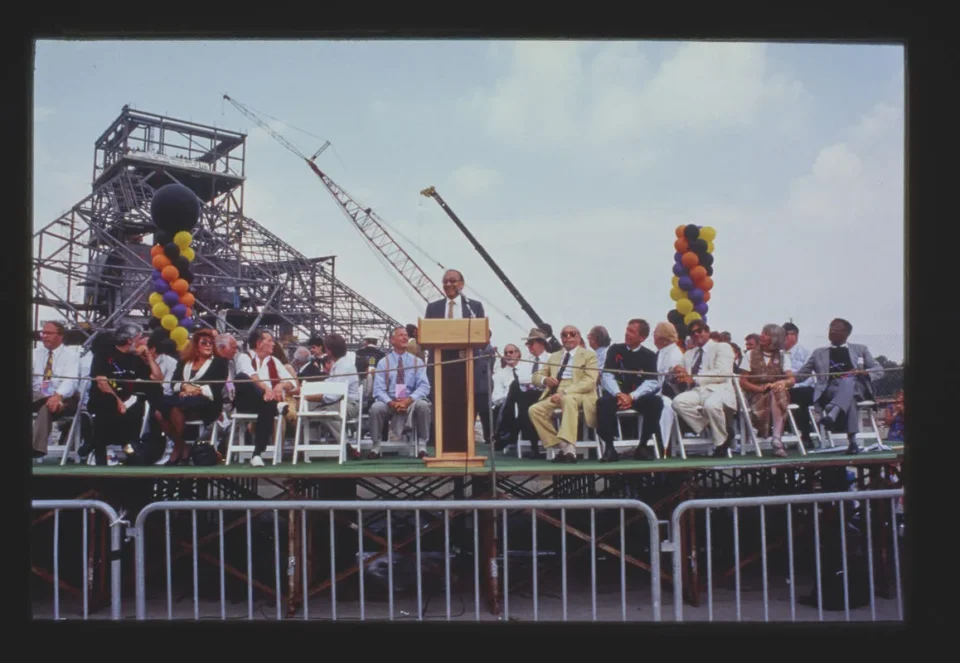 I.M. Pei speaks at the Topping Off ceremony